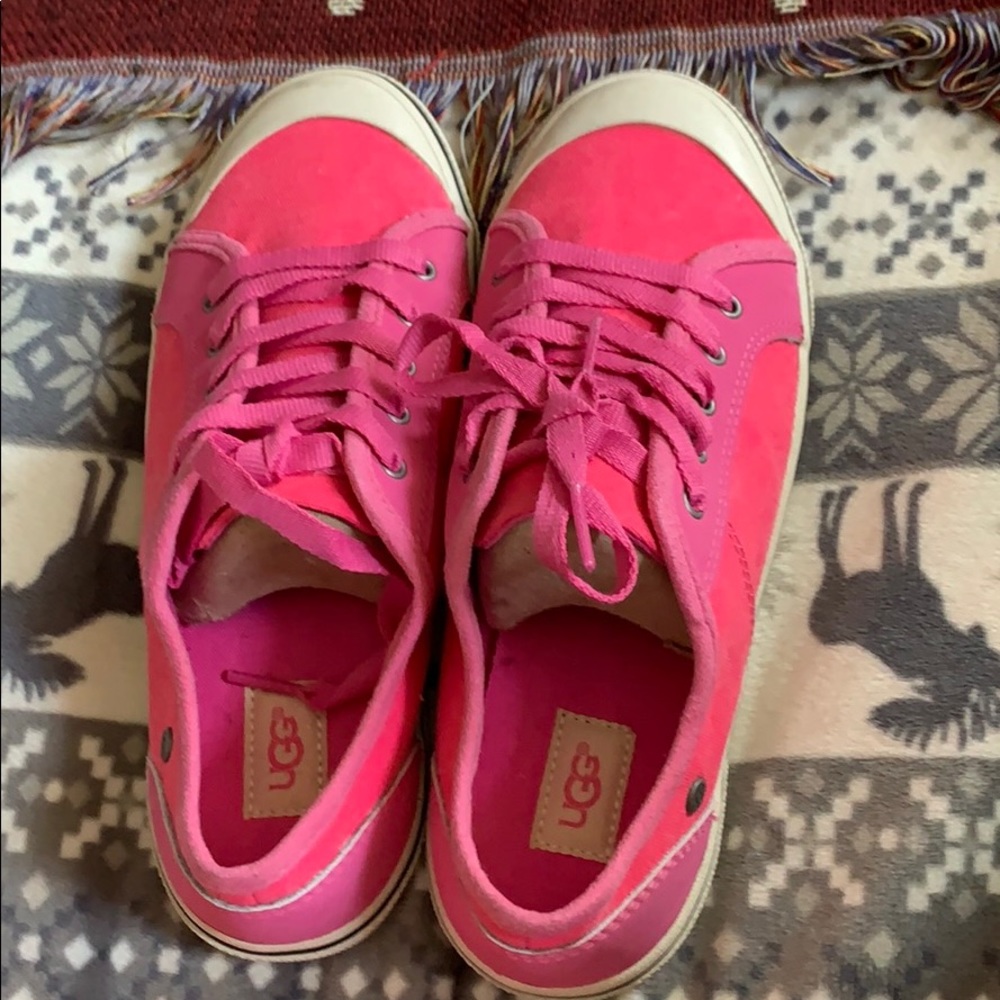 Ugg sneakers